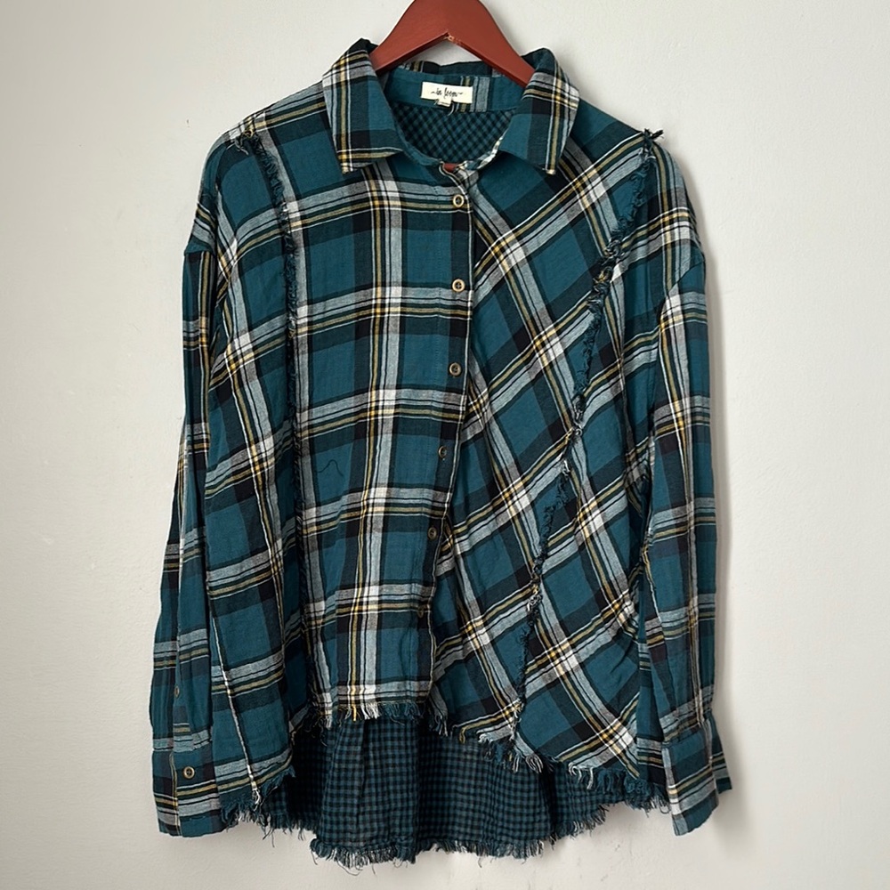 Plaid Button-Up Women’s Top